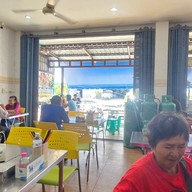 ใต้ฟ้าเย็นตาโฟ