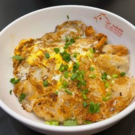 แอนคั่วไก่ บรรทัดทอง