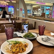 ParaThai Queensbay Mall