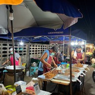 ถนนคนเดินสะเร็นมาร์เก็ต