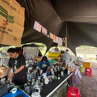 อั๋น สโลบาร์ ร้านกาแฟในสุสาน เขาฉลาด