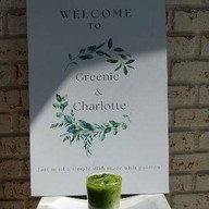 Greenie & Charlotte