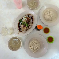 Goh Thew Chik Hainan Chicken Rice