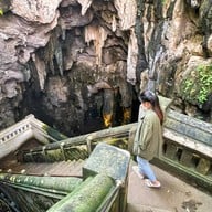 วัดถ้ำเขาหลวง