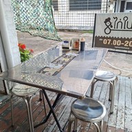 ไก่ในหิน ข้าวมันไก่