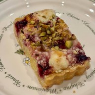 Talaychan patisserie Emquartier