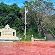 วัดถ้ำเขาหลวง