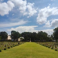 บรรยากาศ สุสานทหารสัมพันธมิตรดอนรัก