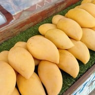 ข้าวเหนียวมะม่วงแม่วรรณ ท่าชัย