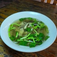 ครัวสิงฆ์กาญ อาหารป่า (นัสต้มไส้เนื้อ)