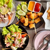ชาฟินน์คาเฟ่
