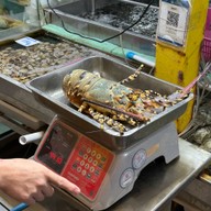 ดาตะวันซีฟู้ด ตลาดสดธนบุรี