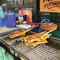 ครัวสมร กาญจนาภิเษก บางแวก