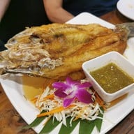 ครัวสมร กาญจนาภิเษก บางแวก