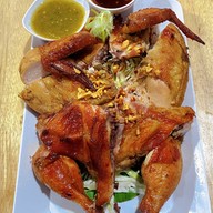 แซ่บต้นซอย