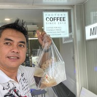 Minimal coffee สวนดอก