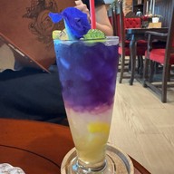 Baroque Le Cafe ระนอง