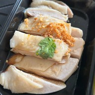 เมนูของร้าน หมึกมันไก่ ข้าวมันไก่สไตล์สิงคโปร์ - เพรชบุรี 5  เพรชบุรีตัดใหม่