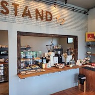 บรรยากาศ Stand By (by Stand Brew)