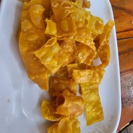 เฮือนเฮื้องน้อย