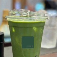 MUST.HAVE :  matcha coffee