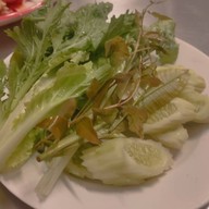 ลาบลับลับ ลาดพร้าว 101 -