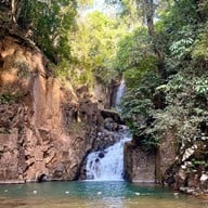 อุทยานแห่งชาติน้ำตกพลิ้ว