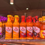 Mercato Gurney Plaza