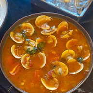 OUUR wine bar & restaurant