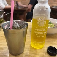 เมนูของร้าน บะหมี่คนแซ่ลี ทองหล่อ