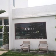 หน้าร้าน Purr cafe coffee ซอยศรีอุดม