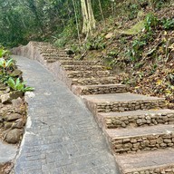 อุทยานแห่งชาติน้ำตกพลิ้ว