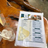 เมนูของร้าน ก๋วยจั๊บคุณติ๊ก