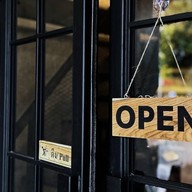 CHI COFFEE AND MORE สุขุมวิท