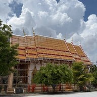 วัดพระทอง (พระผุด)