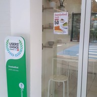 หน้าร้าน POCs COFFEE จุฬาฯ