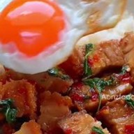 ครัวแม่นาย ถนนดินแดง1