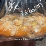 เมนูของร้าน MX Cakes & Bakery เซ็นทรัล พระราม 3