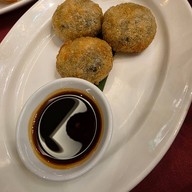 เมนูของร้าน Golden Village