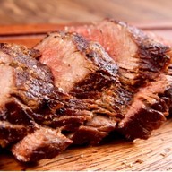 ลาบลุงเอ๋ สนามชัย