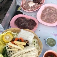 หมูกระทะผู้พันคณิต