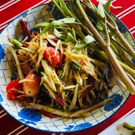 แจ่วฮ้อน (ท่าขอนยาง)