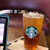 Starbucks โรบินสัน ร้อยเอ็ด