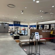 บรรยากาศ Daimaru Fukuoka Tenjin