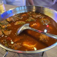 ยำแซ่บนัว เฟิร์น&พฤกษ์ และ น้ำสมุนไพร สาวเสมอ