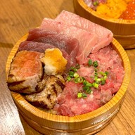 เมนูของร้าน 築地 焼うおいし川 (Tsukiji Yakiuo Ishikawa)