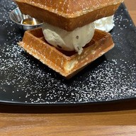 เมนูของร้าน BROWN’S river พระราม 3