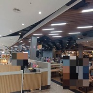ศูนย์อาหาร บิ๊กซีราชดำริห์
