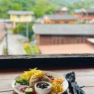 บ้านอากง คาเฟ่ -