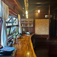 บ้านอากง คาเฟ่ -
